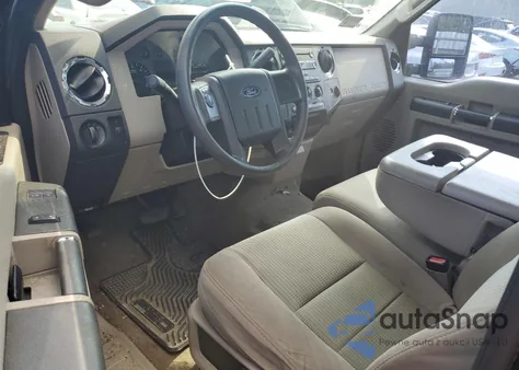 2008 Ford F250 Super Duty из США, поврежденный, VIN 1FTNF21528EB72507